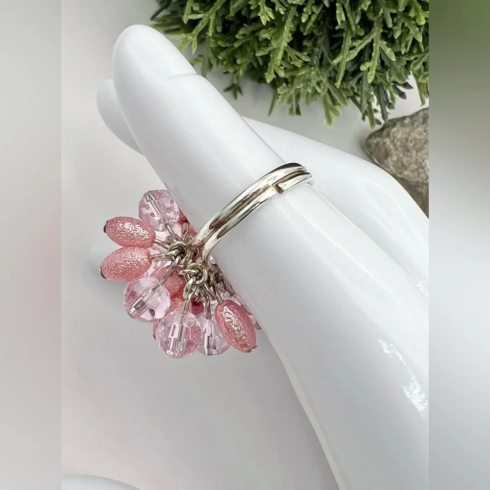 BEADED CLUSTER RING - Picture 4 of 7
